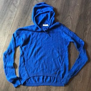 Abercrombie & Fitch sweater